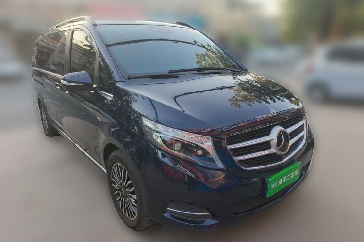 Used Mercedes-Benz V-Class 2018 V 260 L Prestige Extended Version China V Front Right 45 Deg