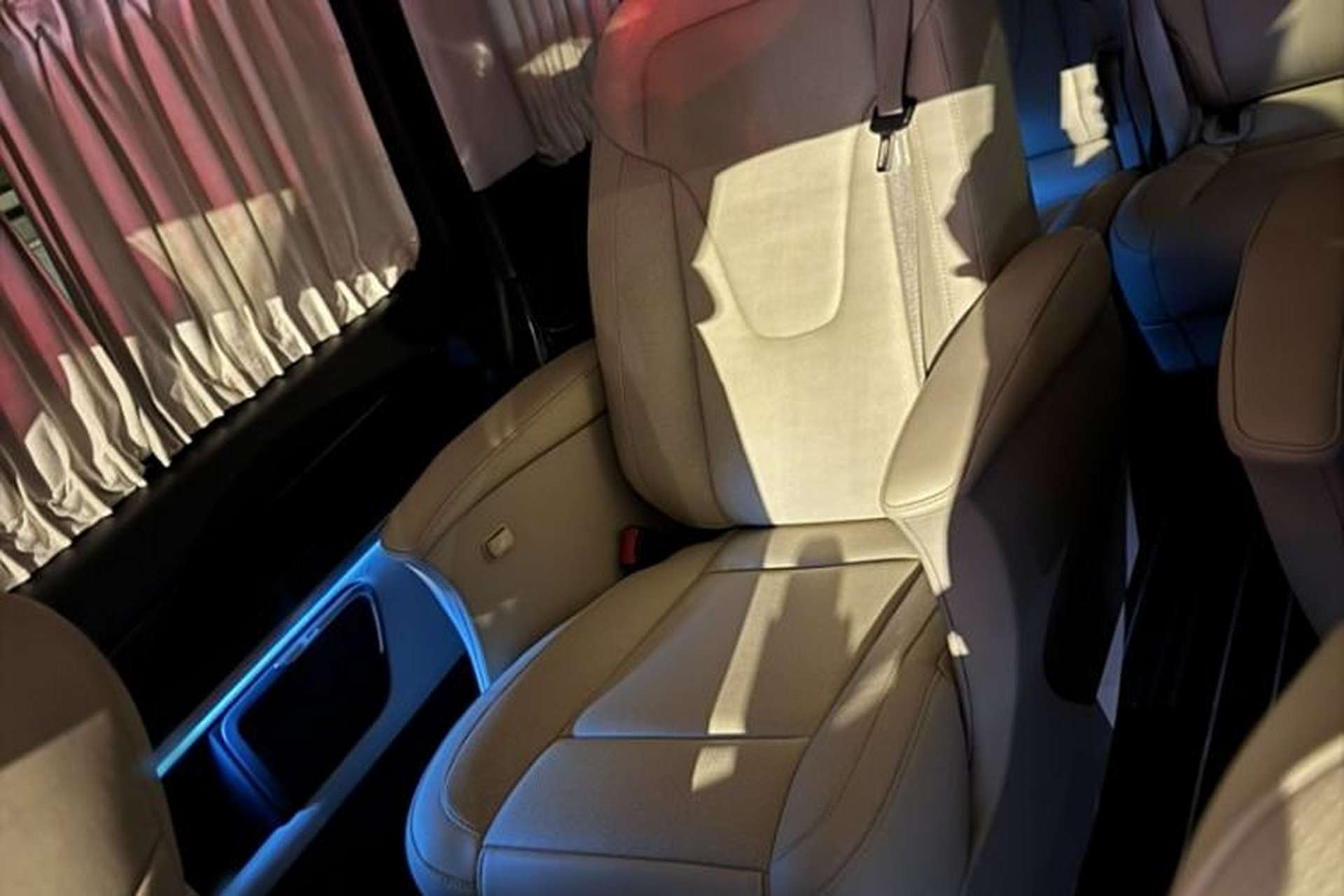 Used Mercedes-Benz V-Class 2018 V 260 Prestige Edition China VI Interior 8
