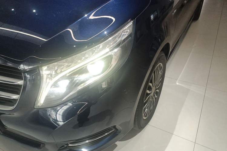 Used Mercedes-Benz V-Class 2018 V 260 Avantgarde Edition China V Left Front Headlight