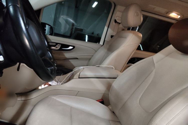 Used Mercedes-Benz V-Class 2018 V 260 Avantgarde Edition China VI Left Front Seat