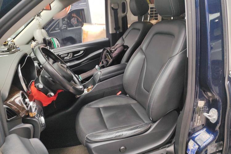 Used Mercedes-Benz V-Class 2018 V 260 L Prestige Extended Version China VI Left Front Seat