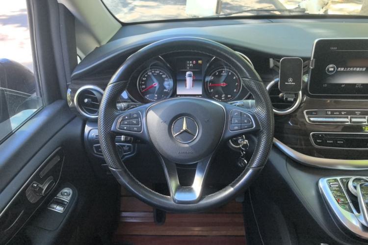 Used Mercedes-Benz V-Class 2018 V 260 Avantgarde Edition China V Steering Wheel