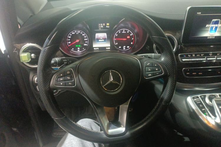 Used Mercedes-Benz V-Class 2018 V 260 Avantgarde Edition China V Steering Wheel