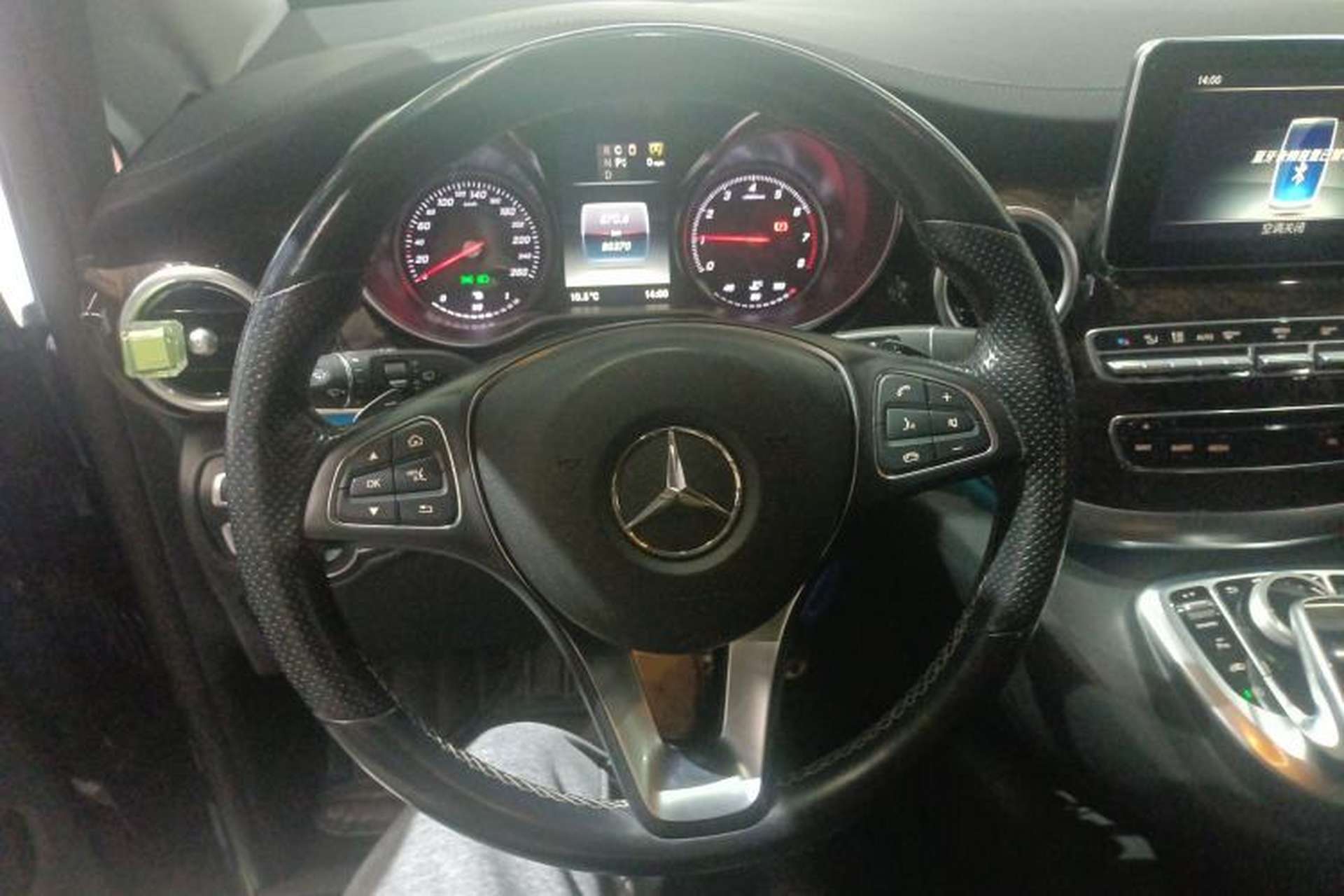 Used Mercedes-Benz V-Class 2018 V 260 Avantgarde Edition China V Steering Wheel
