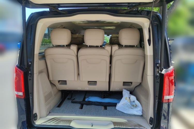 Used Mercedes-Benz V-Class 2018 V 260 Prestige Edition China VI Trunk