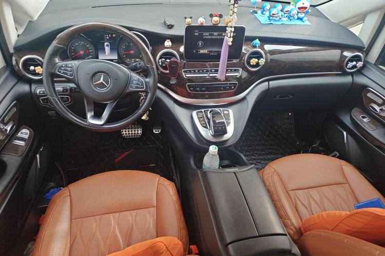 Used Mercedes-Benz V-Class 2018 V 260 L Prestige Extended Version China V Center Console