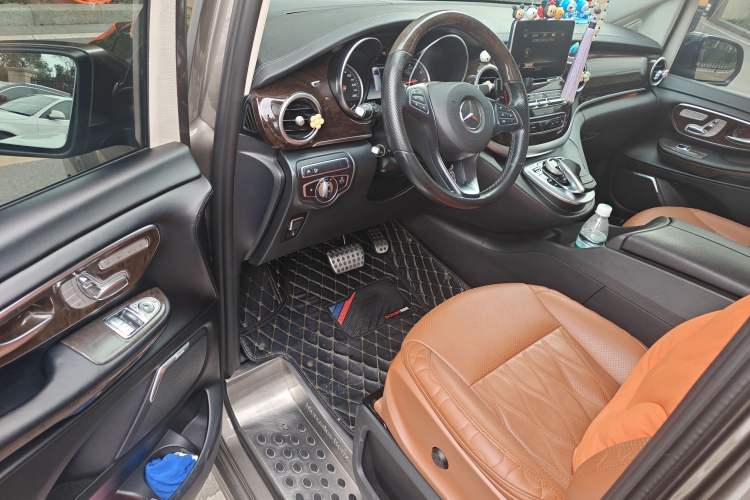 Used Mercedes-Benz V-Class 2018 V 260 L Prestige Extended Version China V Driver Seat
