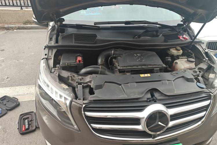 Used Mercedes-Benz V-Class 2018 V 260 L Prestige Extended Version China V Engine Bay Right