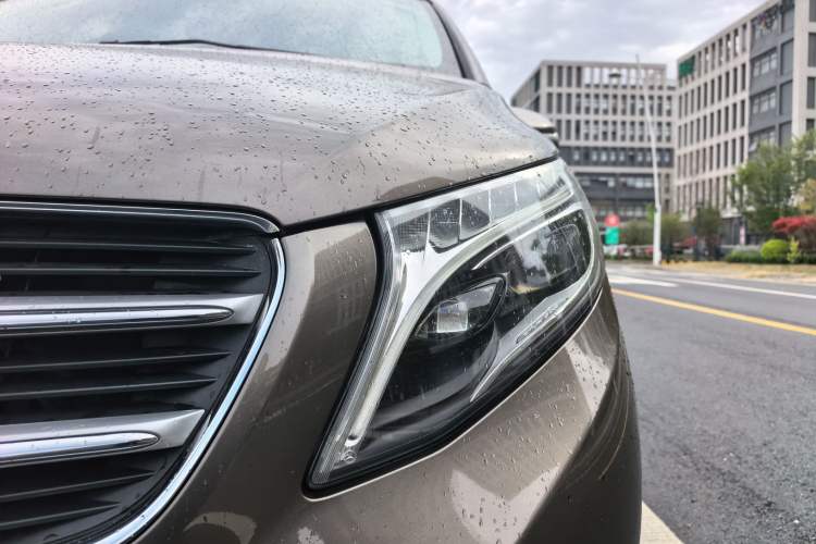 Used Mercedes-Benz V-Class 2018 V 260 L Prestige Extended Version China V Left Front Headlight