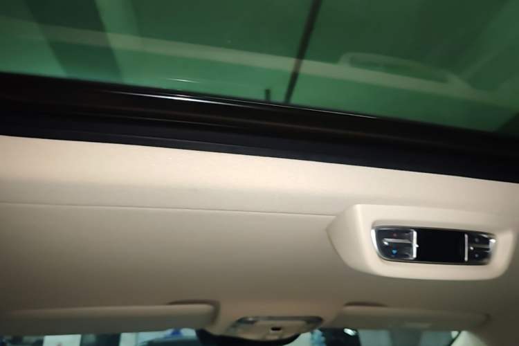 Used Mercedes-Benz V-Class 2018 V 260 Prestige Edition China V Headliner