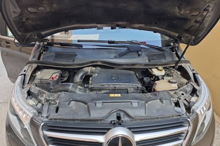 Used Mercedes-Benz V-Class 2018 V 260 L Prestige Extended Version China V Engine Bay