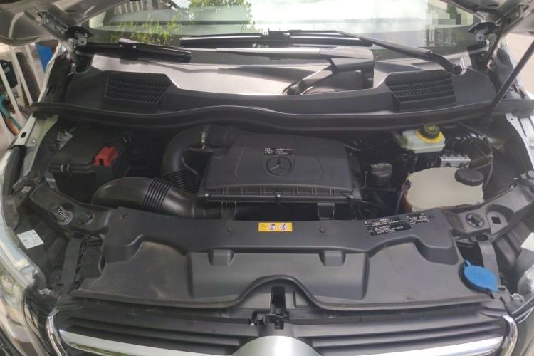 Used Mercedes-Benz V-Class 2018 V 260 L Prestige Extended Version China V Engine Bay