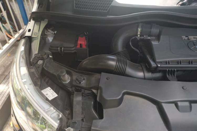 Used Mercedes-Benz V-Class 2018 V 260 L Prestige Extended Version China V Engine Bay Right