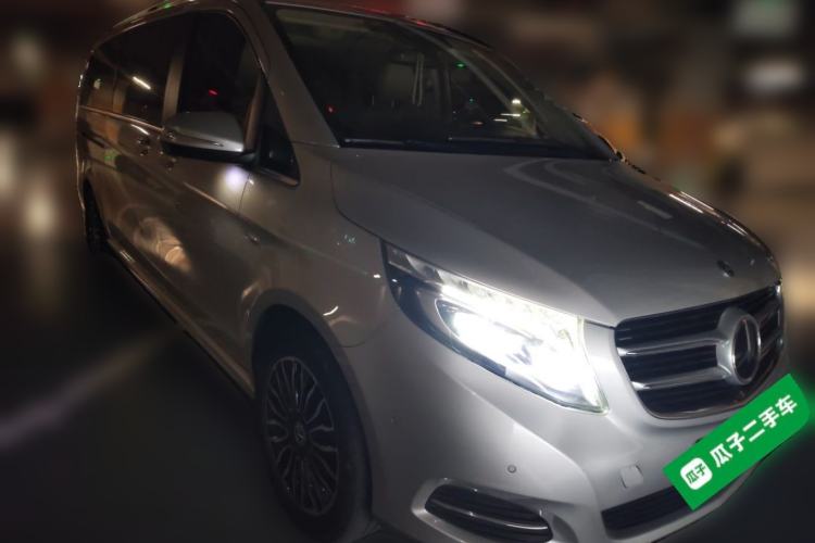 Used Mercedes-Benz V-Class 2018 V 260 L Prestige Extended Version China VI Front Right 45 Deg