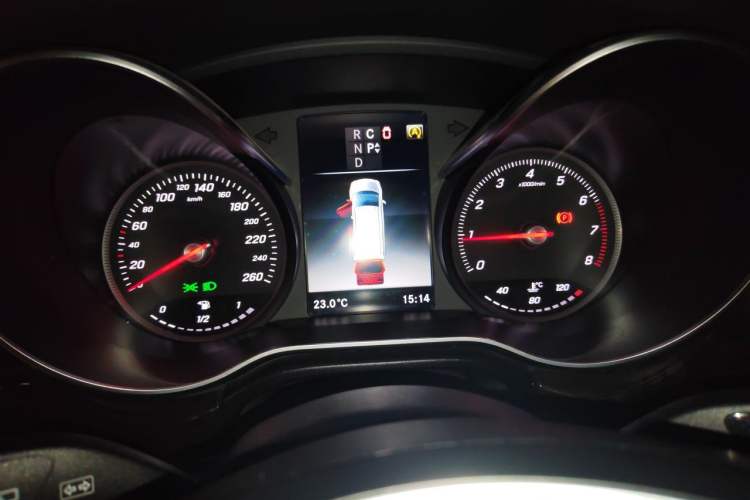 Used Mercedes-Benz V-Class 2018 V 260 L Prestige Extended Version China VI Instrument Cluster
