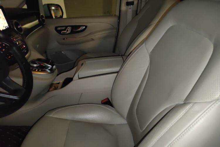 Used Mercedes-Benz V-Class 2018 V 260 L Prestige Extended Version China VI Left Front Seat
