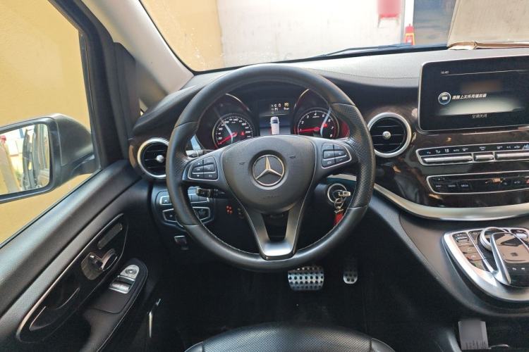 Used Mercedes-Benz V-Class 2018 V 260 L Prestige Extended Version China V Steering Wheel