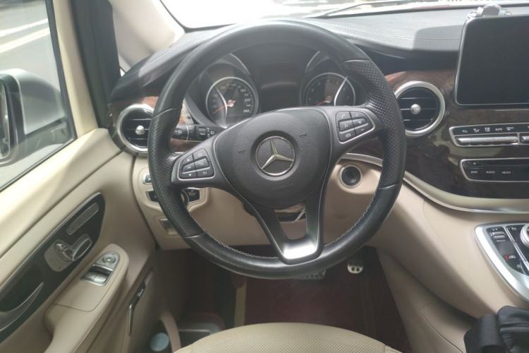 Used Mercedes-Benz V-Class 2018 V 260 L Prestige Extended Version China V Steering Wheel