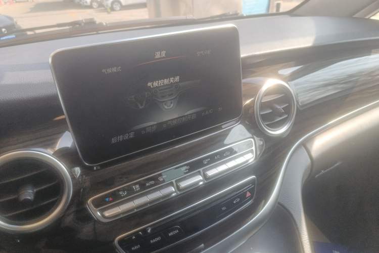 Used Mercedes-Benz V-Class 2018 V 260 Avantgarde Edition China V Audio And AC Panel