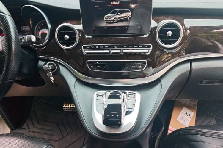 Used Mercedes-Benz V-Class 2018 V 260 Prestige Edition China V Audio And AC Panel