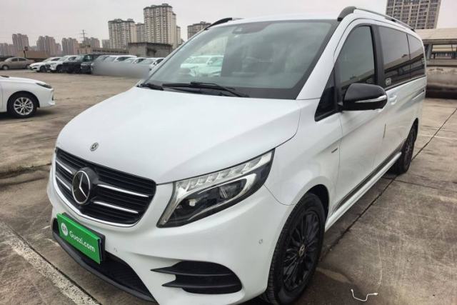 Mercedes-Benz V-Class 2018 V 260 AMG Sport Edition China VI مستعملة
