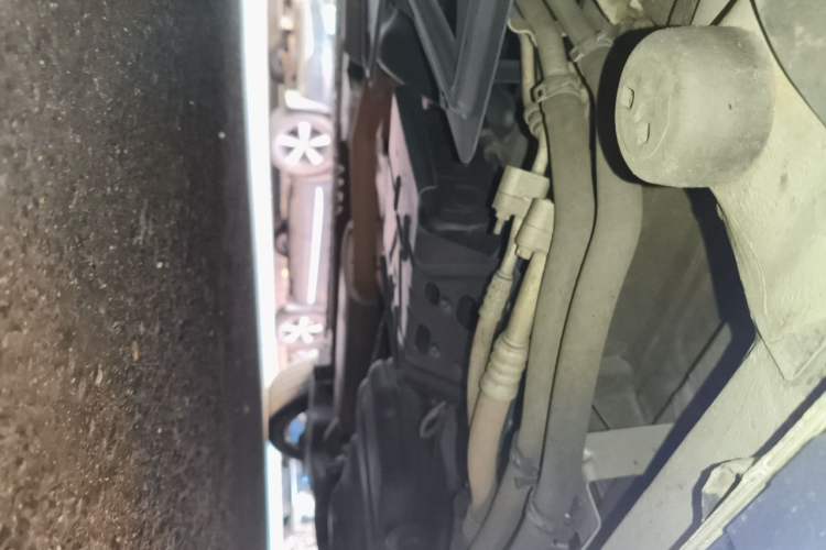 Used Mercedes-Benz V-Class 2018 V 260 Avantgarde Edition China VI Chassis Front Left