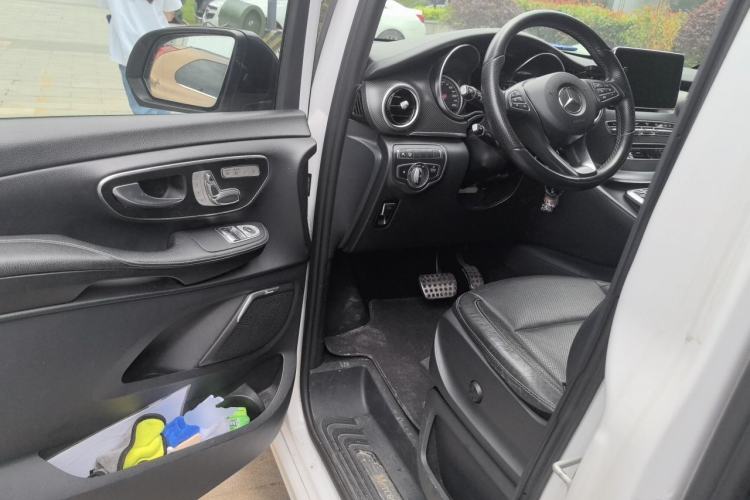 Used Mercedes-Benz V-Class 2018 V 260 AMG Sport Edition China V Emission Standard Driver Seat