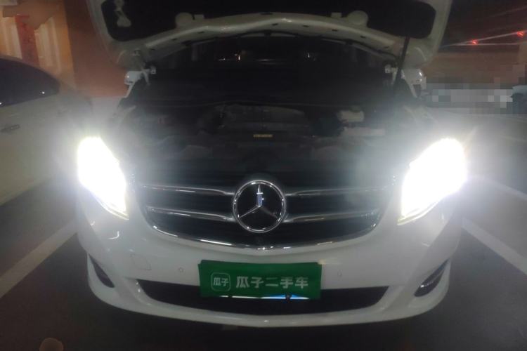 Used Mercedes-Benz V-Class 2018 V 260 L Prestige Extended Version China V Engine Bay