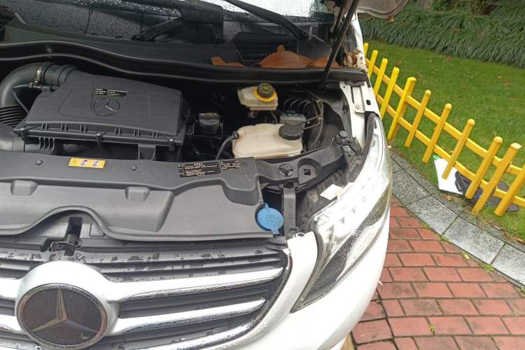 Used Mercedes-Benz V-Class 2018 V 260 Prestige Edition China VI Engine Bay Left