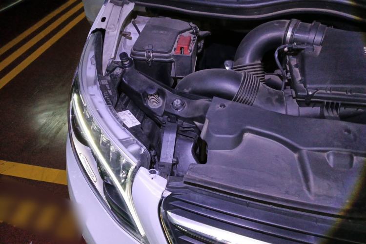 Used Mercedes-Benz V-Class 2018 V 260 Prestige Edition China V Engine Bay Right