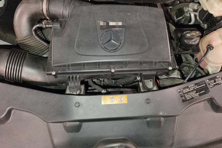 Used Mercedes-Benz V-Class 2018 V 260 Prestige Edition China VI Engine Bay