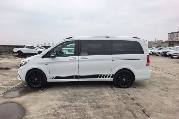 Used Mercedes-Benz V-Class 2018 V 260 AMG Sport Edition China VI Exterior 5