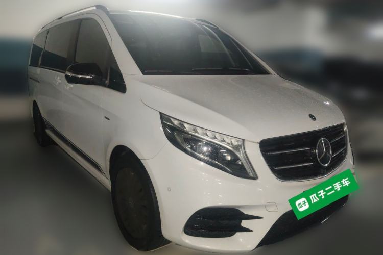 Used Mercedes-Benz V-Class 2018 V 260 AMG Sport Edition China V Emission Standard Front Right 45 Deg