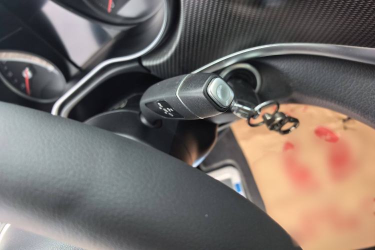 Used Mercedes-Benz V-Class 2018 V 260 AMG Sport Edition China VI Gear Lever