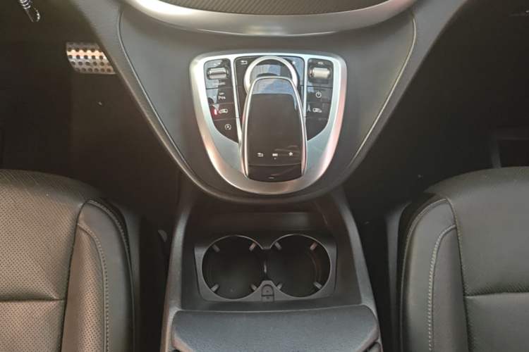 Used Mercedes-Benz V-Class 2018 V 260 Prestige Edition China V Gear Lever