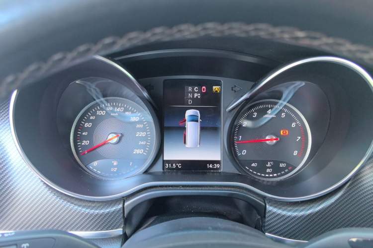 Used Mercedes-Benz V-Class 2018 V 260 AMG Sport Edition China V Emission Standard Instrument Cluster