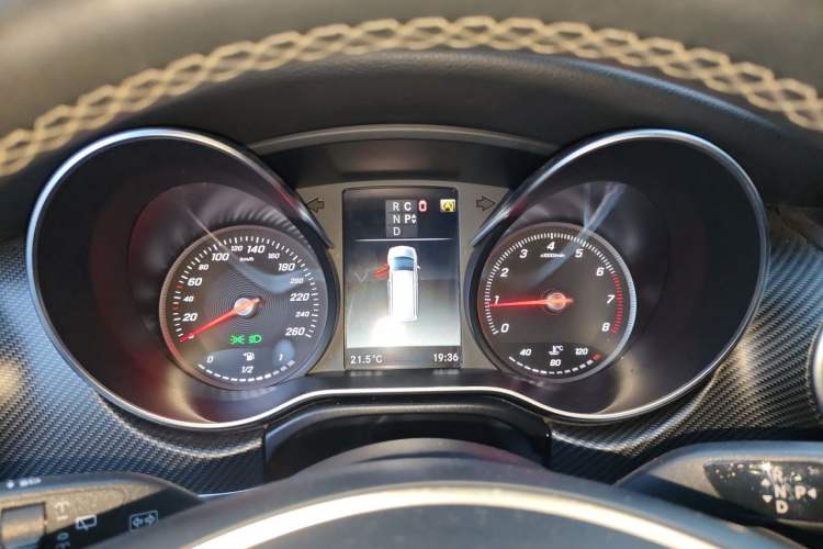 Used Mercedes-Benz V-Class 2018 V 260 AMG Sport Edition China V Emission Standard Instrument Cluster