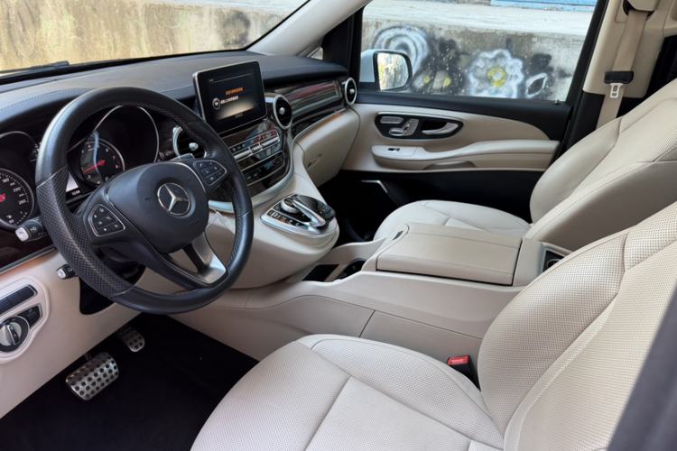 Used Mercedes-Benz V-Class 2018 V 260 Prestige Edition China V Interior 15