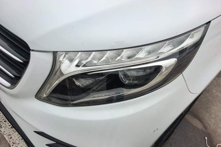 Used Mercedes-Benz V-Class 2018 V 260 AMG Sport Edition China VI Left Front Headlight
