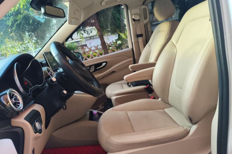 Used Mercedes-Benz V-Class 2018 V 260 Avantgarde Edition China VI Left Front Seat