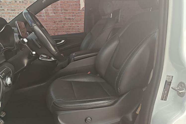 Used Mercedes-Benz V-Class 2018 V 260 Prestige Edition China V Left Front Seat