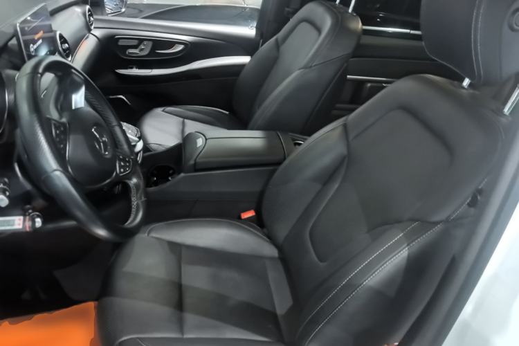 Used Mercedes-Benz V-Class 2018 V 260 Prestige Edition China VI Left Front Seat
