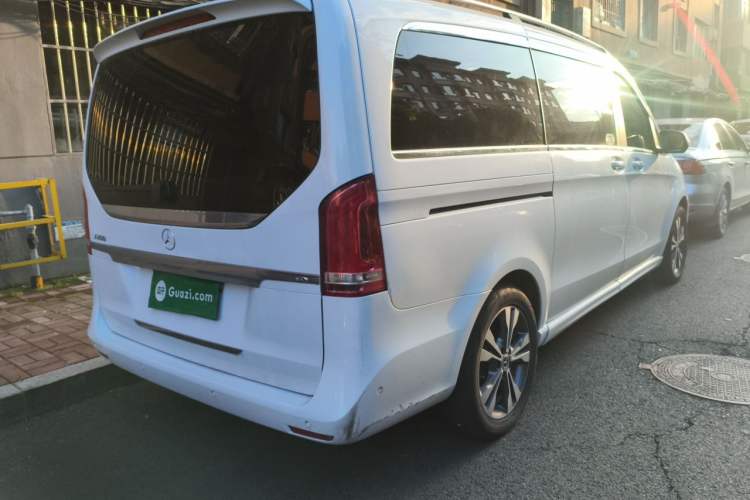 Used Mercedes-Benz V-Class 2018 V 260 Avantgarde Edition China VI Rear Right 45 Deg