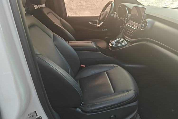 Used Mercedes-Benz V-Class 2018 V 260 Prestige Edition China V Right Front Seat