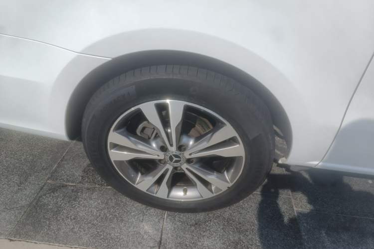 Used Mercedes-Benz V-Class 2018 V 260 Avantgarde Edition China V Right Rear Wheel Hub