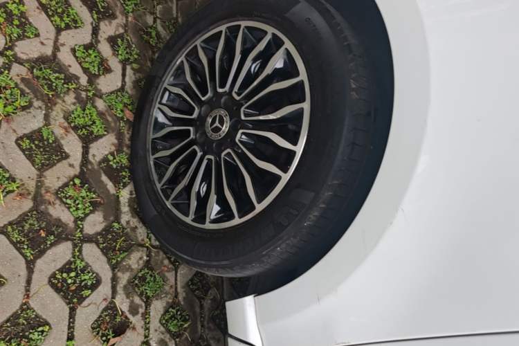 Used Mercedes-Benz V-Class 2018 V 260 Prestige Edition China V Right Rear Wheel Hub