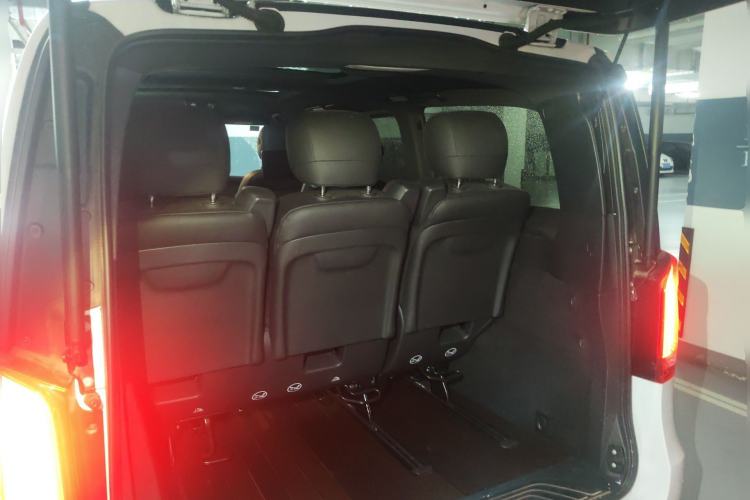 Used Mercedes-Benz V-Class 2018 V 260 AMG Sport Edition China V Emission Standard Trunk