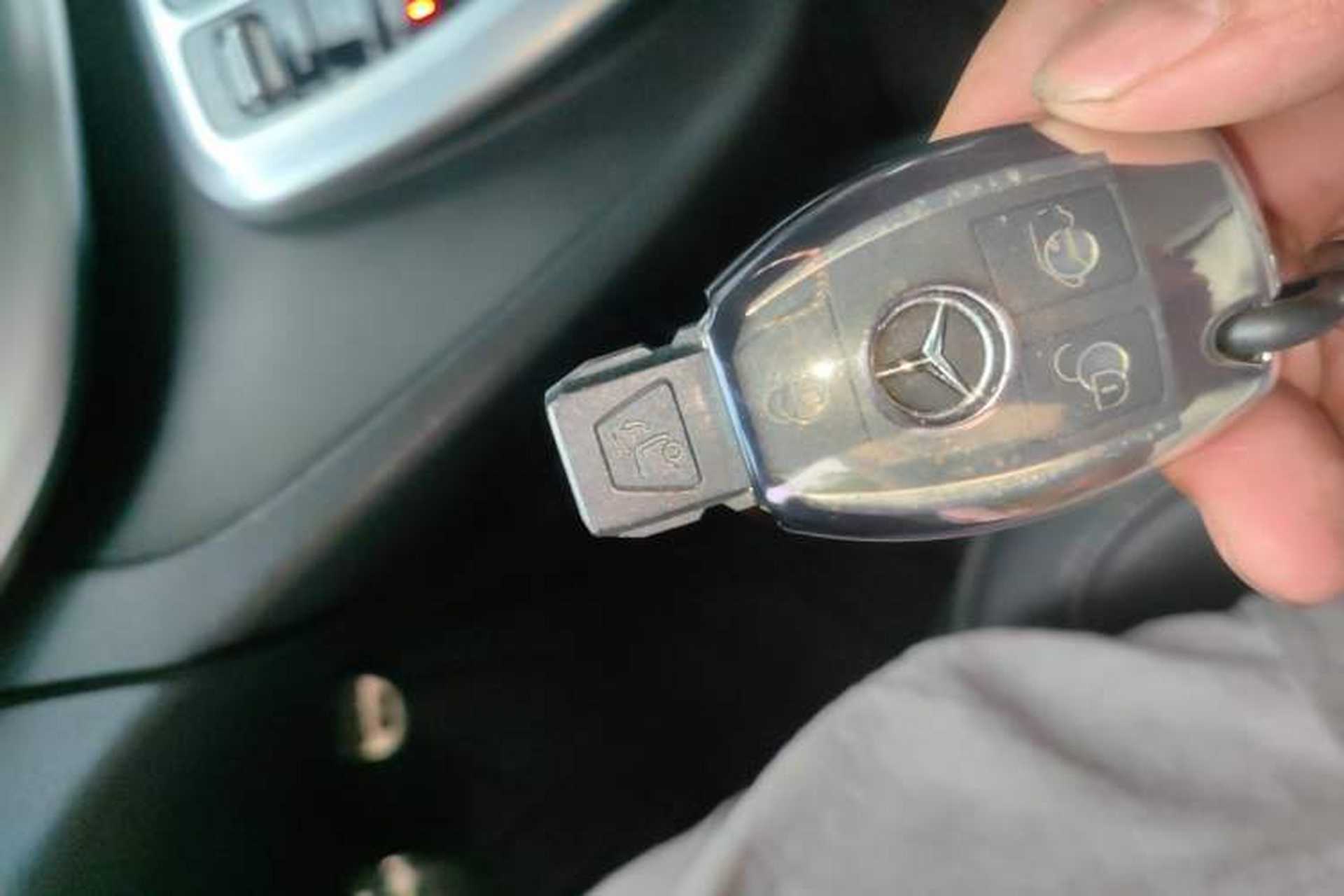 Used Mercedes-Benz V-Class 2018 V 260 Prestige Edition China V Vehicle Key