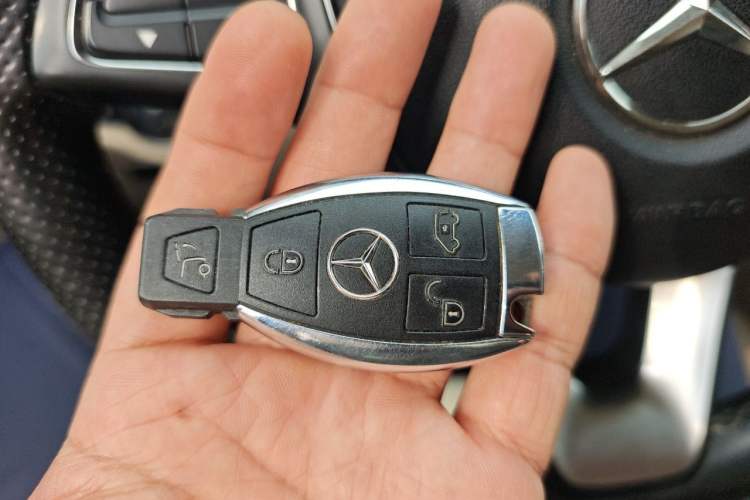 Used Mercedes-Benz V-Class 2018 V 260 Prestige Edition China V Vehicle Key