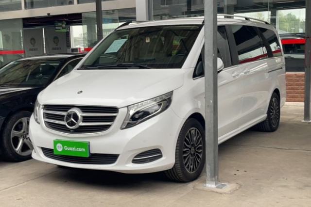 Mercedes-Benz V-Class 2018 V 260 Prestige Edition China VI مستعملة